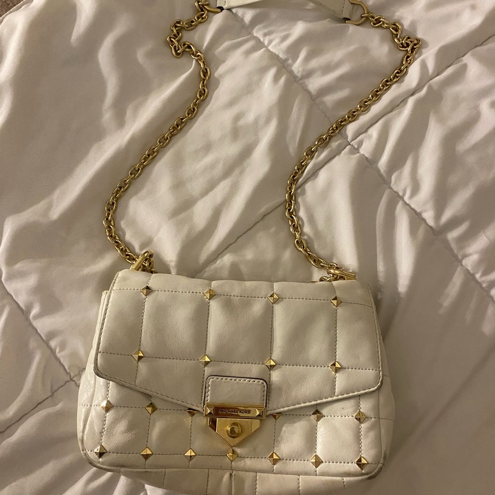 Michael Kors White Quilted Crossbody Bag with Gold Chain